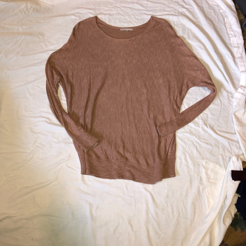 Sweaters - Picture 5 of 6